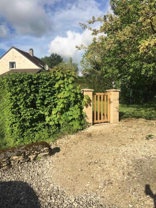 Cottage De Charme A La Campagne Aulnoy Екстер'єр фото